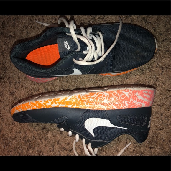 Multicolored Nike’s - Picture 2 of 3